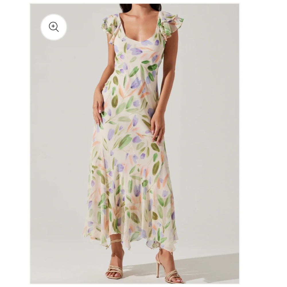 ASTR Wisteria Flutter Sleeve Maxi Dress (S)